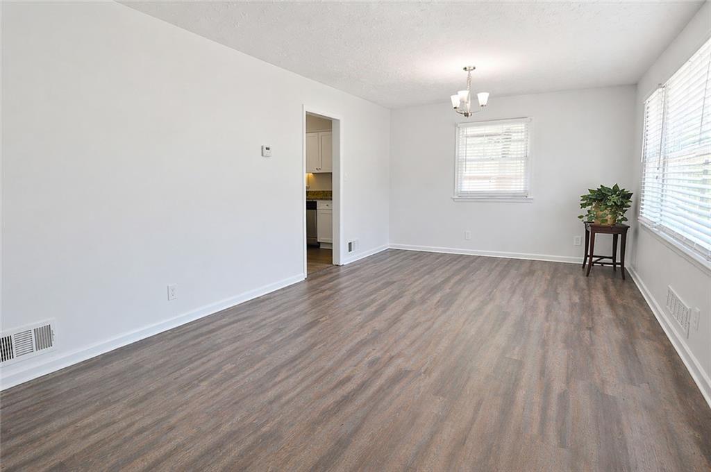 2191 Greystone Way Decatur, GA 30032 - Photo 3 of 9