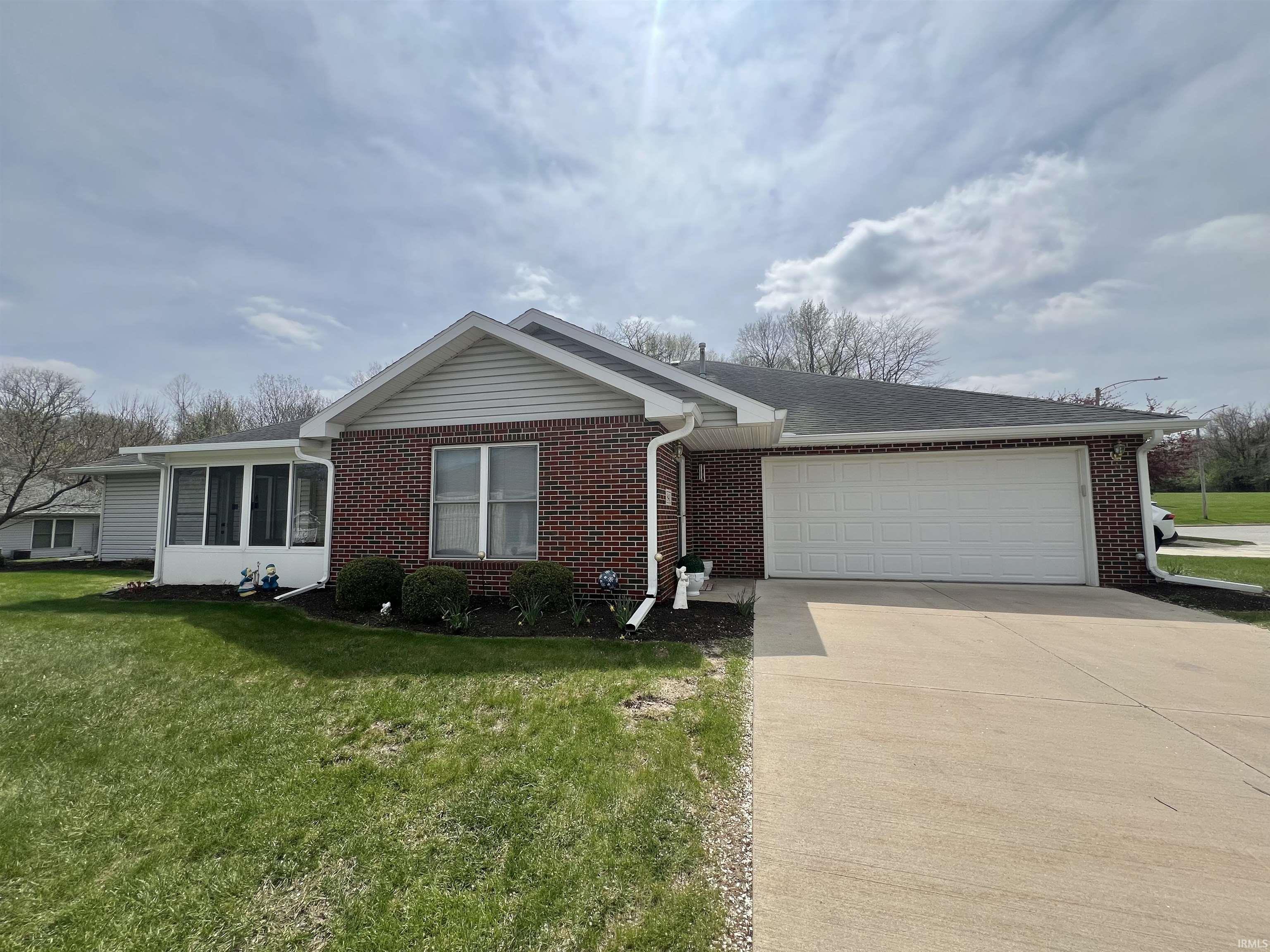 840 Walnut Ridge West Logansport, IN 46947 - Photo 2 of 21