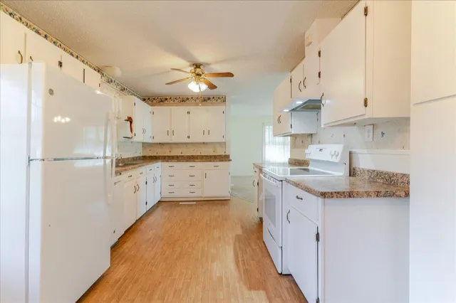 $179,900 | 202 Old Whiskey Road North, New Ellenton, SC 29809