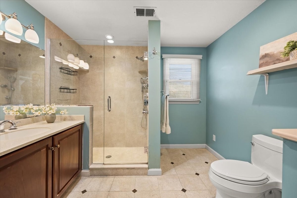 78 Gretchen Way Raynham, MA 02767 - Photo 32 of 42