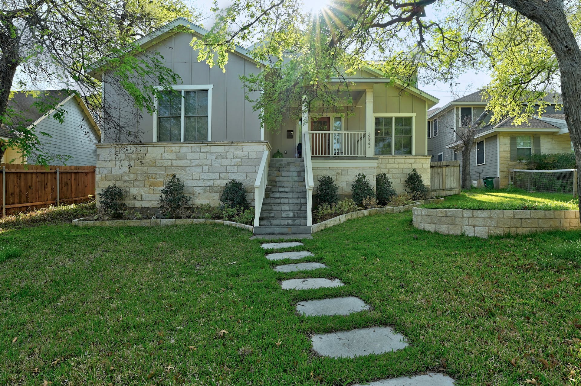 3822 Ridgelea Drive, Unit A Austin, TX 78731 - Photo 1 of 29 Gallery Image 1
