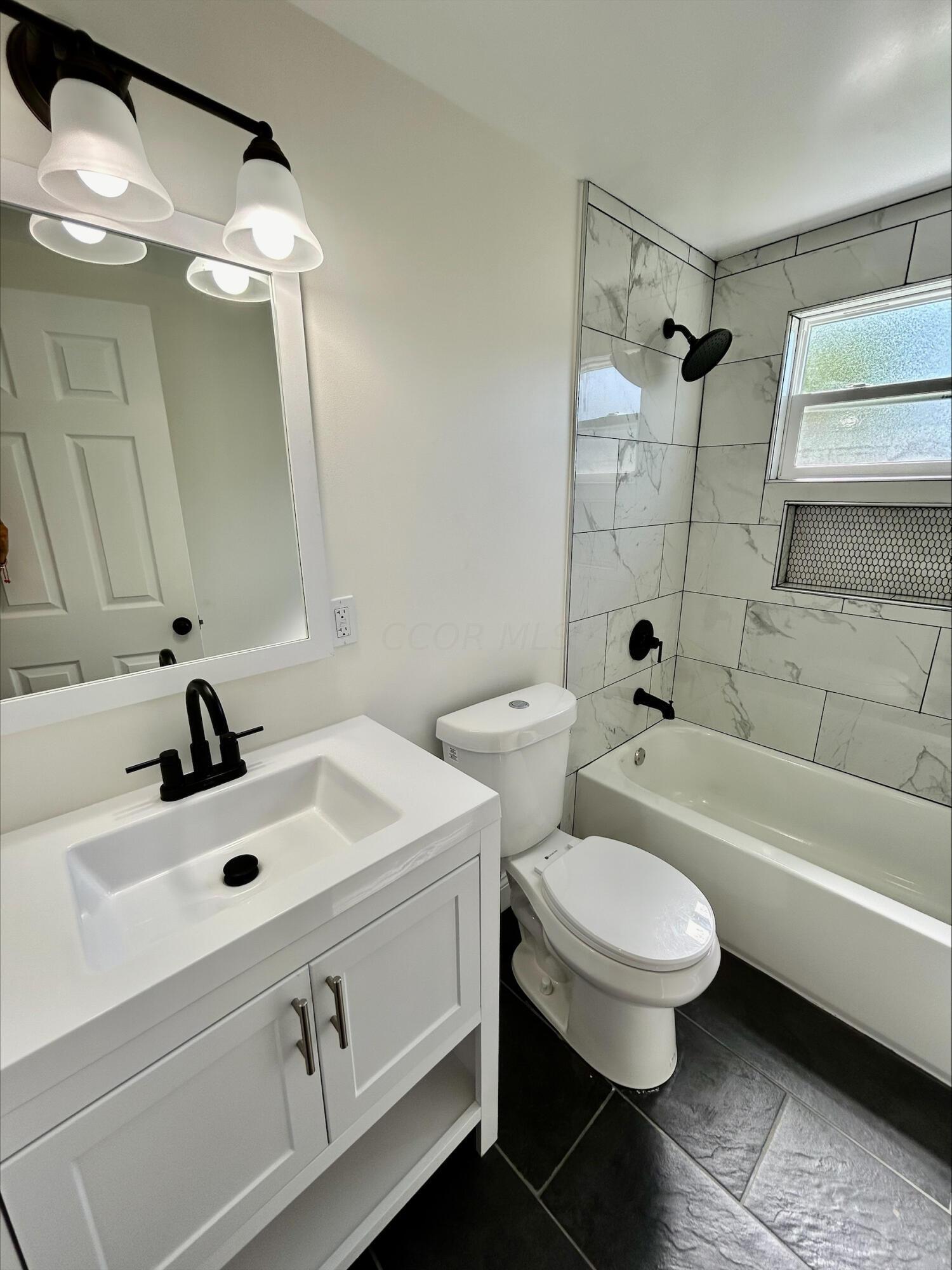 3901 Briggs Road Columbus, OH 43228 - Photo 7 of 12 processed-61BC87F0-32C7-4742-ACB1-B854BD