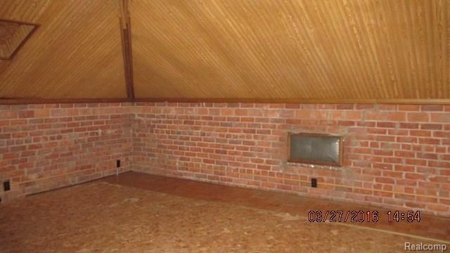 19481 Canterbury Road Detroit, MI 48221 - Photo 17 of 25