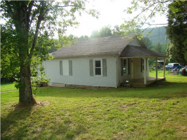 577 Roddy Road Spring City, TN 37381 - Photo 1 of 8 Primary Photo