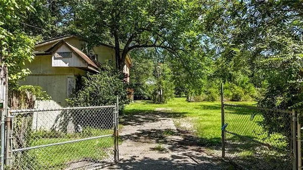 $132,900 | 30140 Hwy 190 Highway, Lacombe, LA 70445