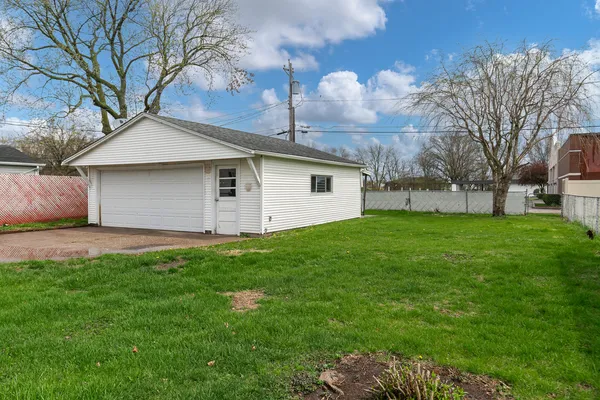 $134,900 | 2202 46th Street, Moline, IL 61265