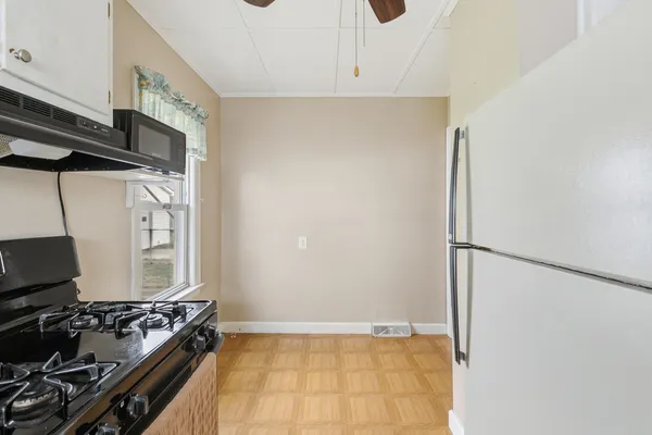 $134,900 | 2202 46th Street, Moline, IL 61265