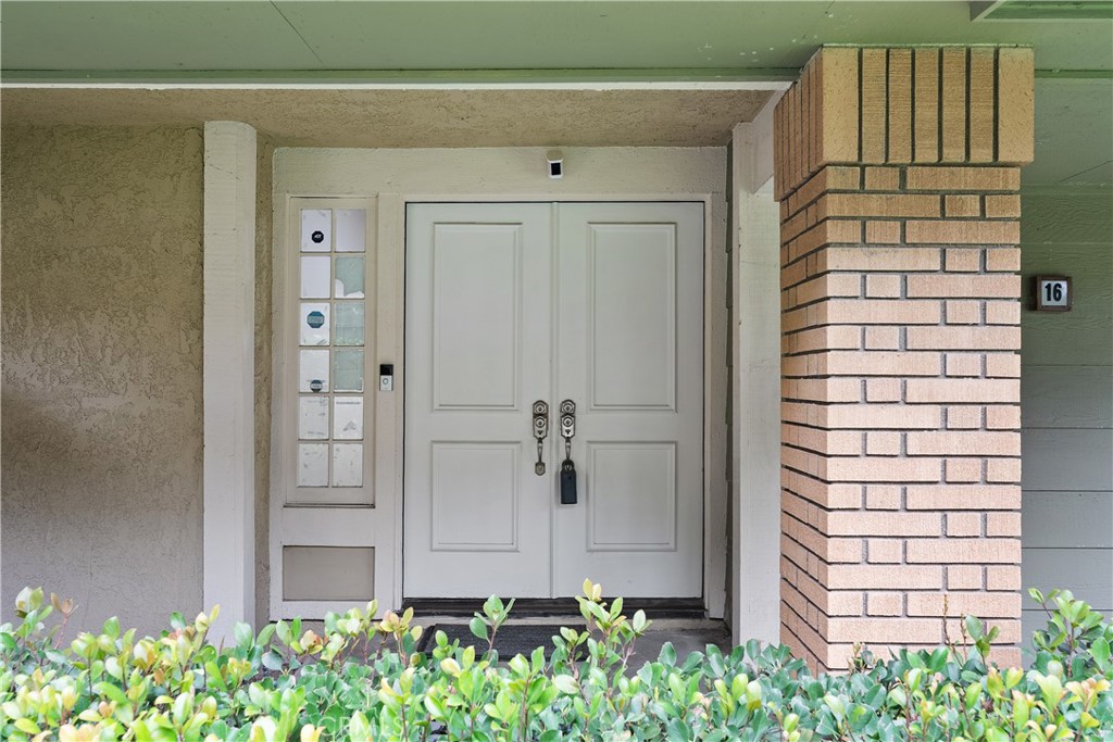 16 East Yale Loop, Unit 28 Irvine, CA 92604 - Photo 34 of 44