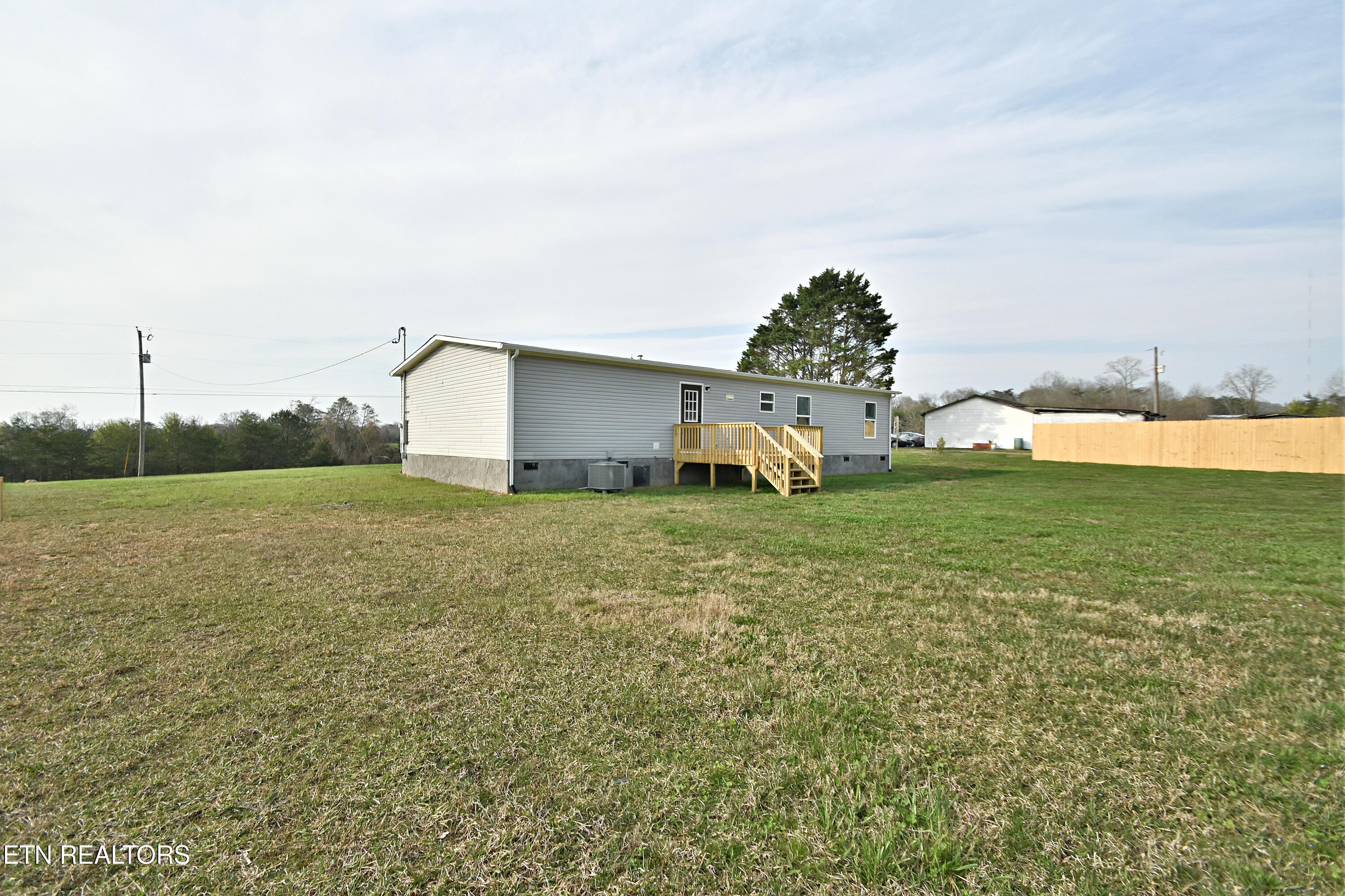 323 Foster Road Blaine, TN 37709 - Photo 33 of 33 DSC_9271