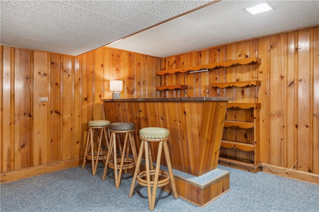 1647 Hollyrood Road Pittsburgh, PA 15227 - Photo 17 of 26 Gallery Image 17