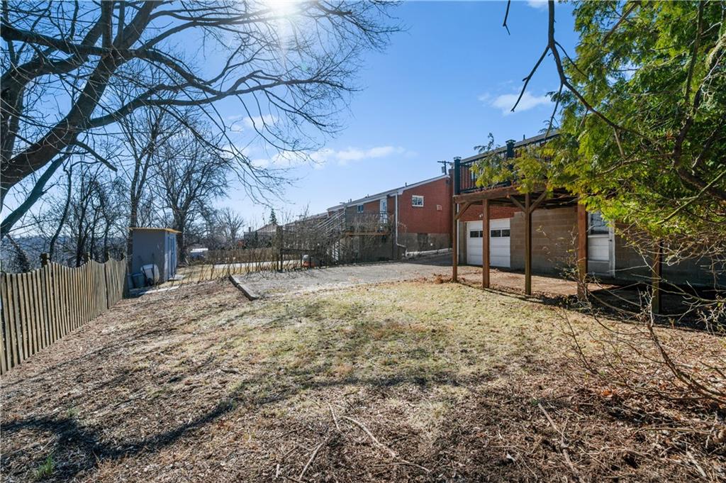 1647 Hollyrood Road Pittsburgh, PA 15227 - Photo 25 of 26 Gallery Image 25