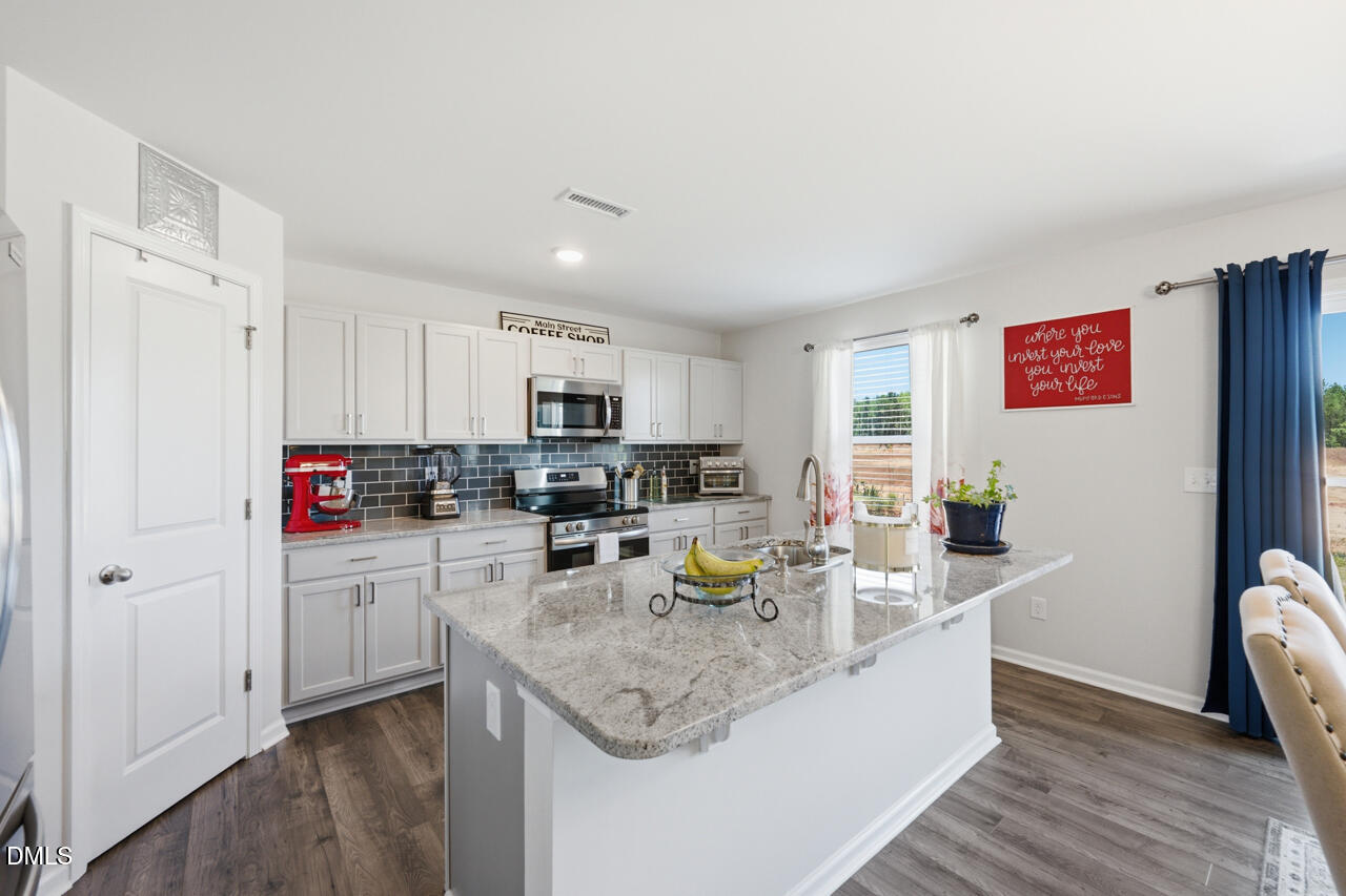 729 Spellbrook Road Zebulon, NC 27597 - Photo 8 of 30