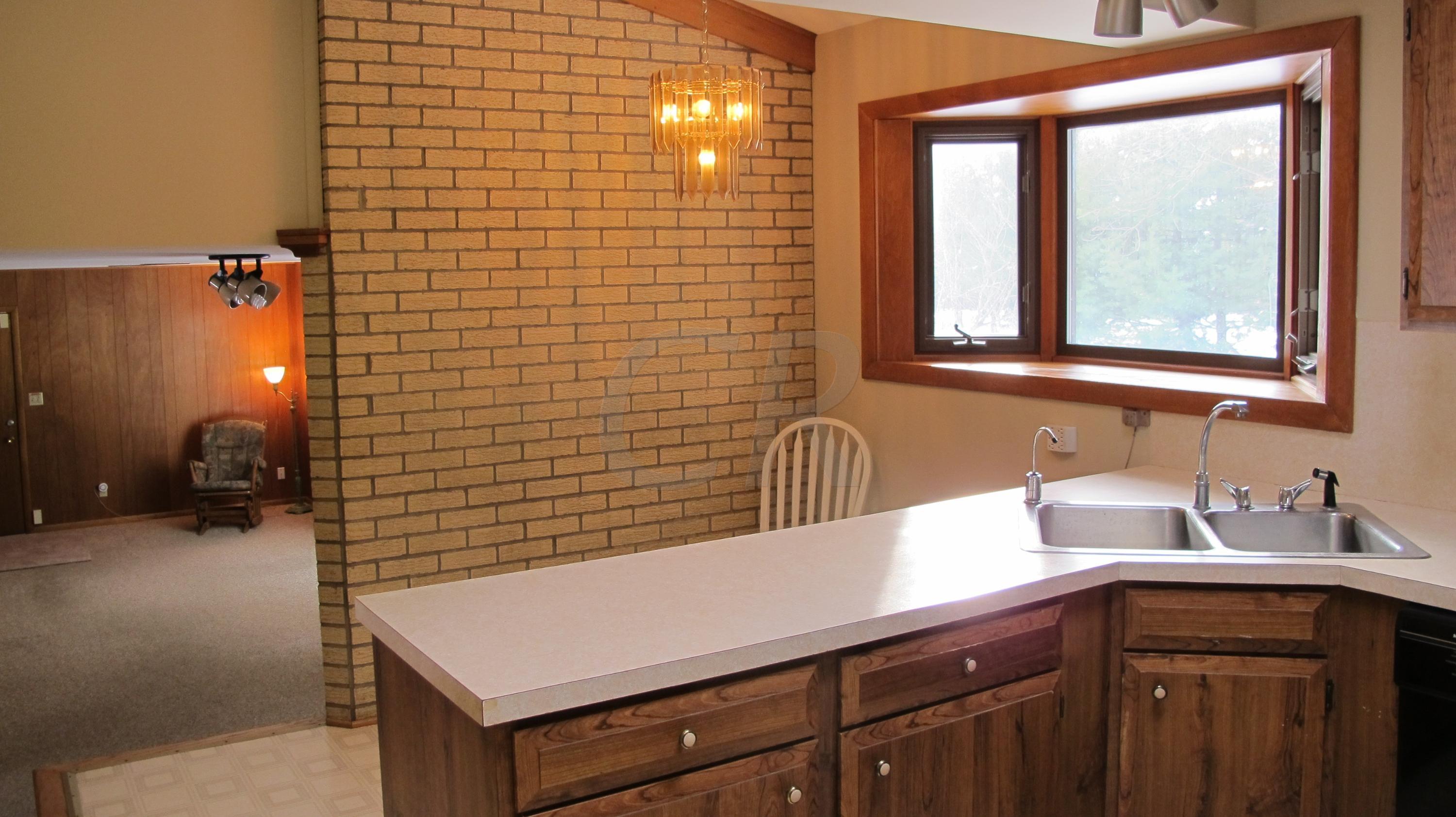 4159 Woodbridge Road Columbus, OH 43220 - Photo 8 of 27
