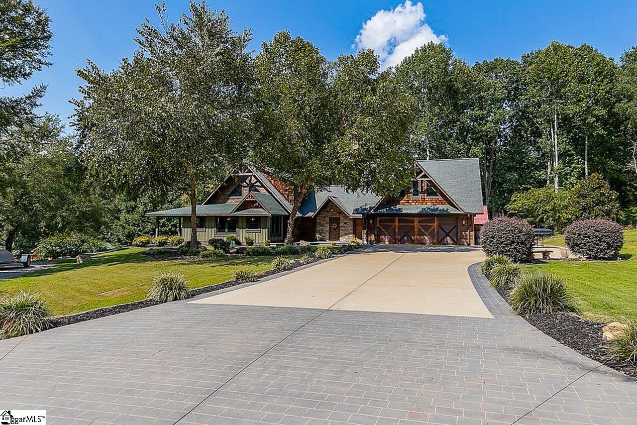366 Cedar Road Fountain Inn, SC 29644 - Photo 1 of 36