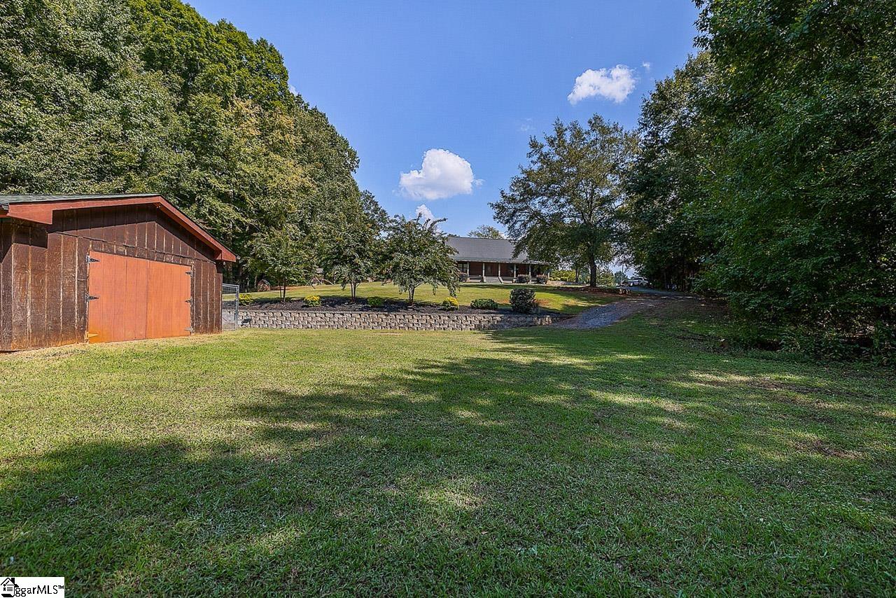 366 Cedar Road Fountain Inn, SC 29644 - Photo 31 of 36