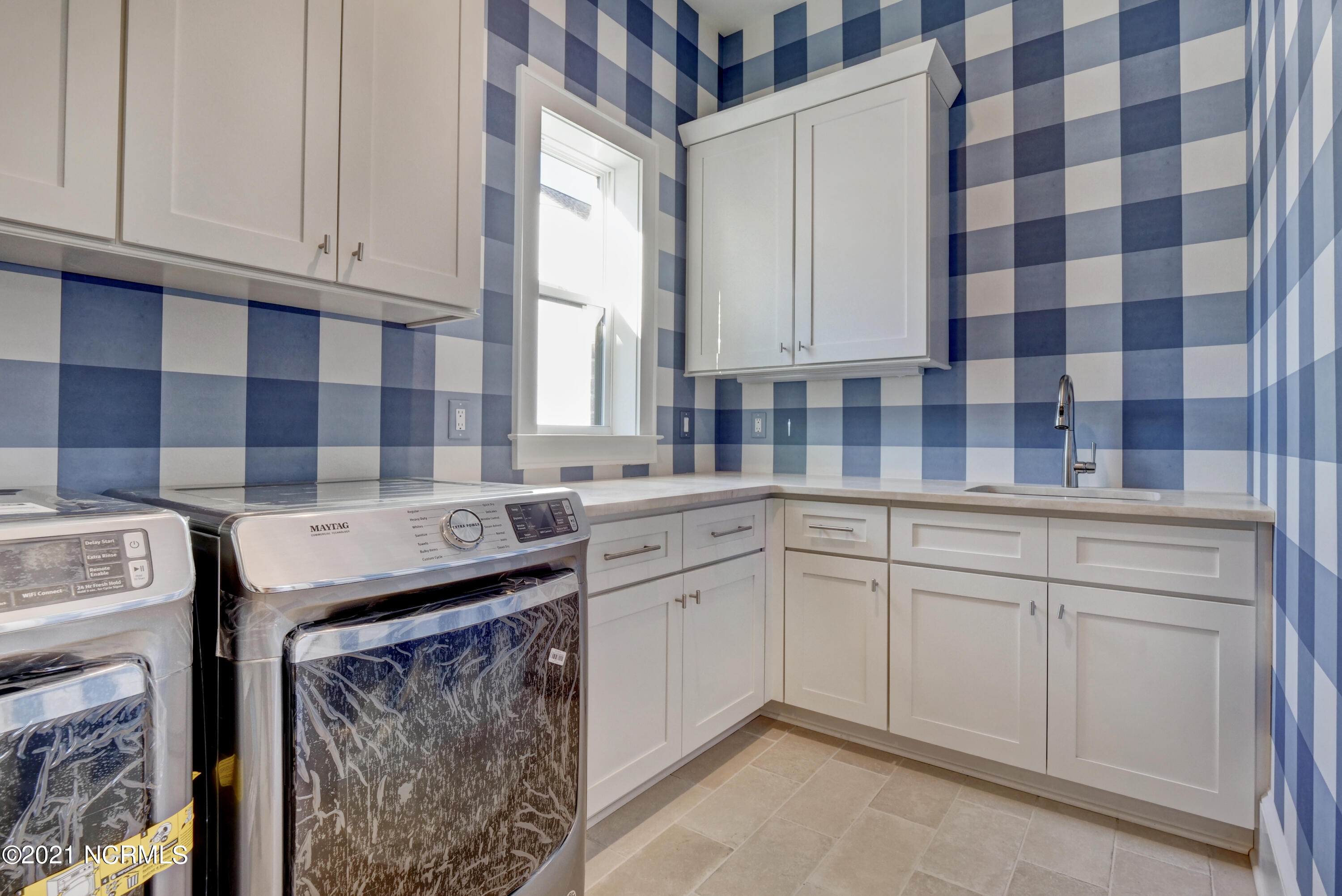 1412 Country Club Road Wilmington, NC 28403 - Photo 15 of 41 P6877377_78_79_80_81_82_83