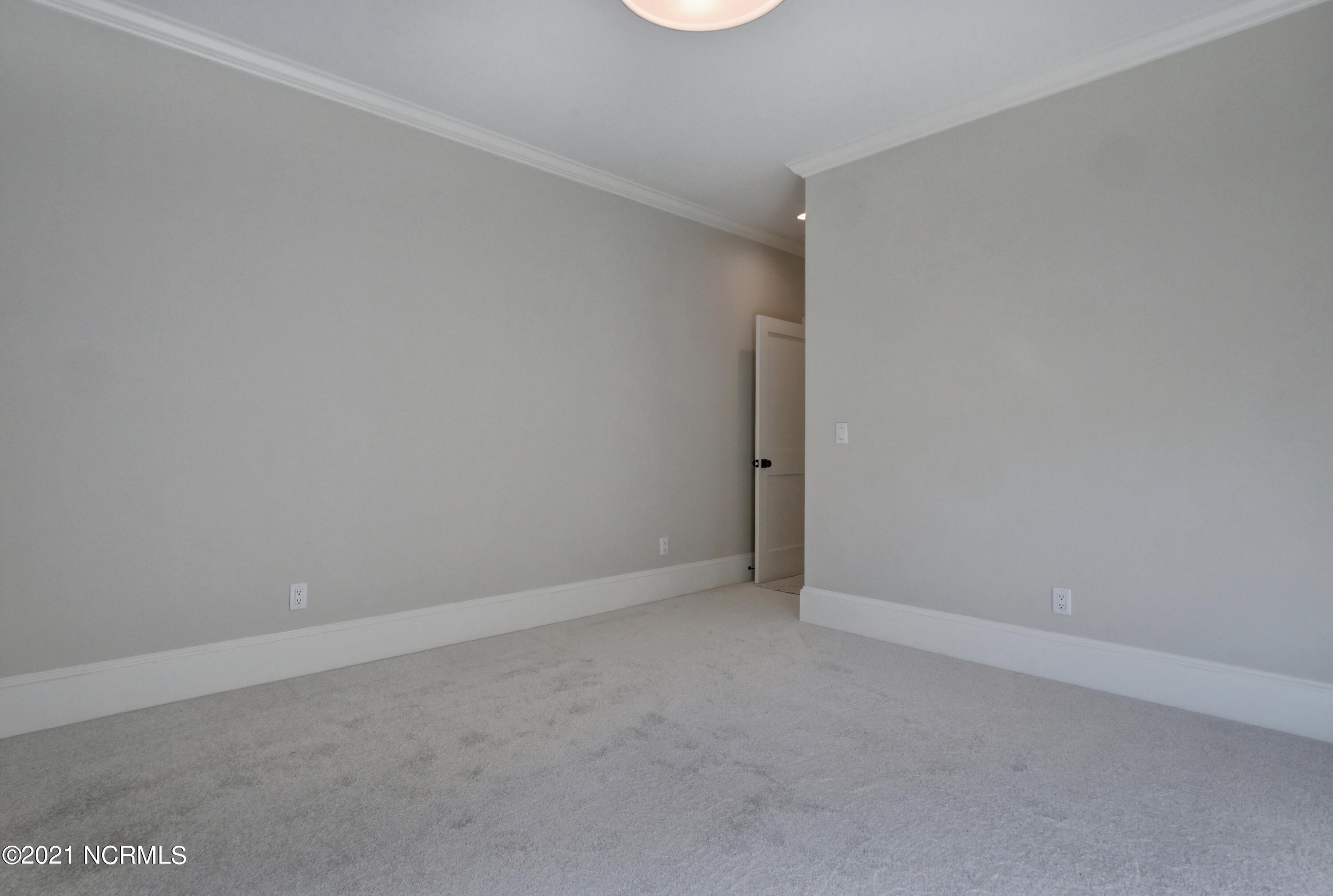 1412 Country Club Road Wilmington, NC 28403 - Photo 18 of 41 P6877398_399_400_401_402_403_404