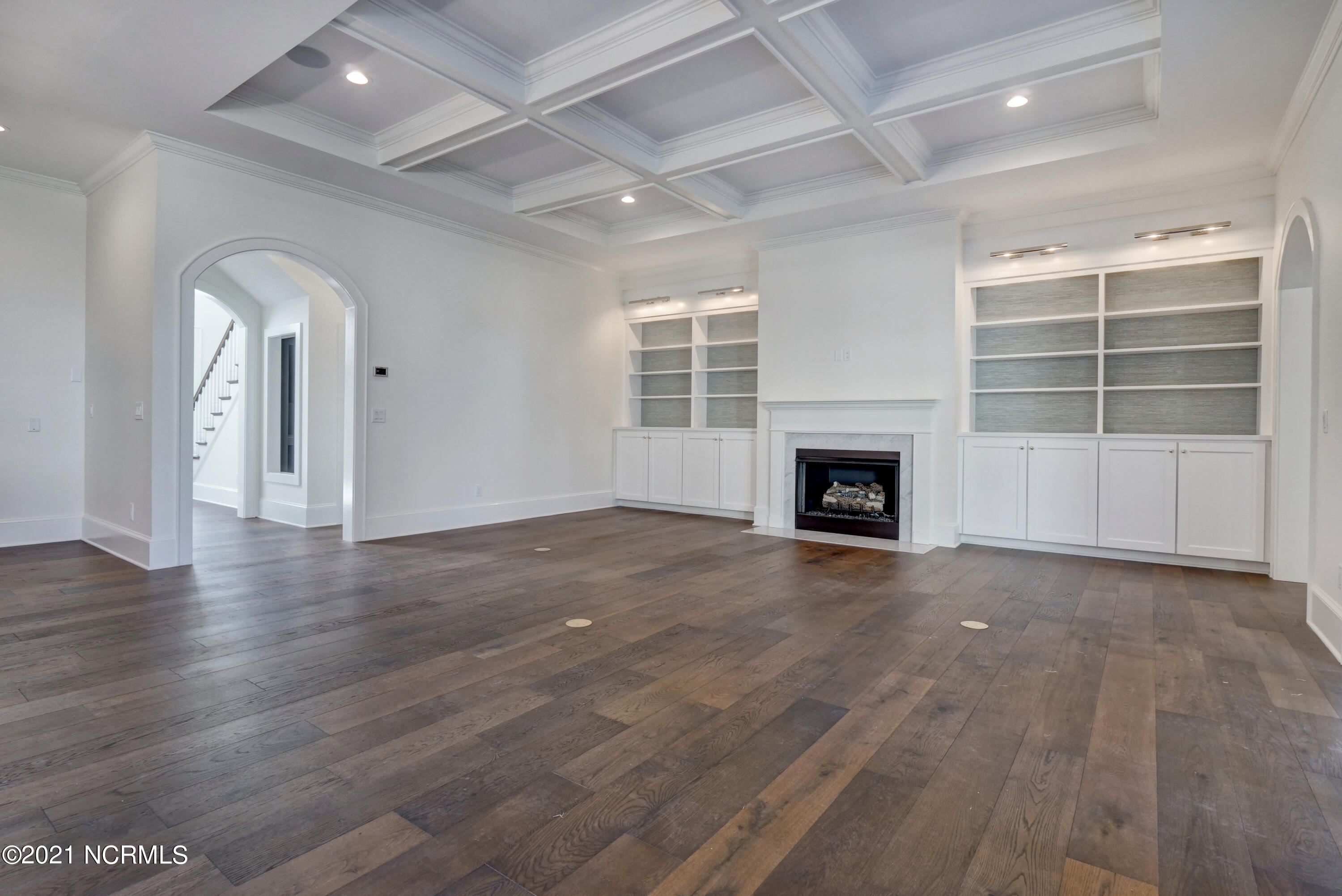 1412 Country Club Road Wilmington, NC 28403 - Photo 3 of 41 P6877243_4_5_6_7_8_9