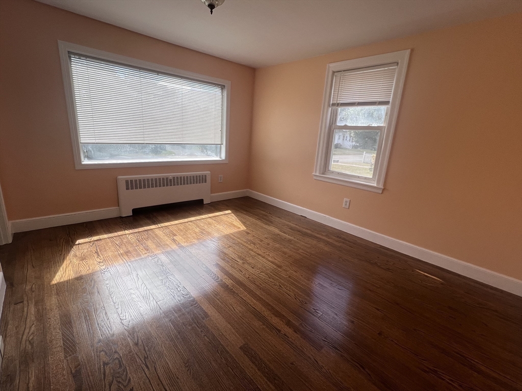 48 Aberdeen Road Framingham, MA 01702 - Photo 8 of 25 Gallery Image 8