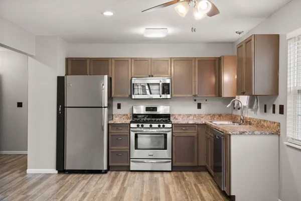 $205,000 | 955 Misty Glen Drive, Valparaiso, IN 46385