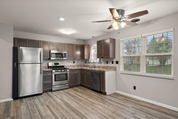 $205,000 | 955 Misty Glen Drive, Valparaiso, IN 46385