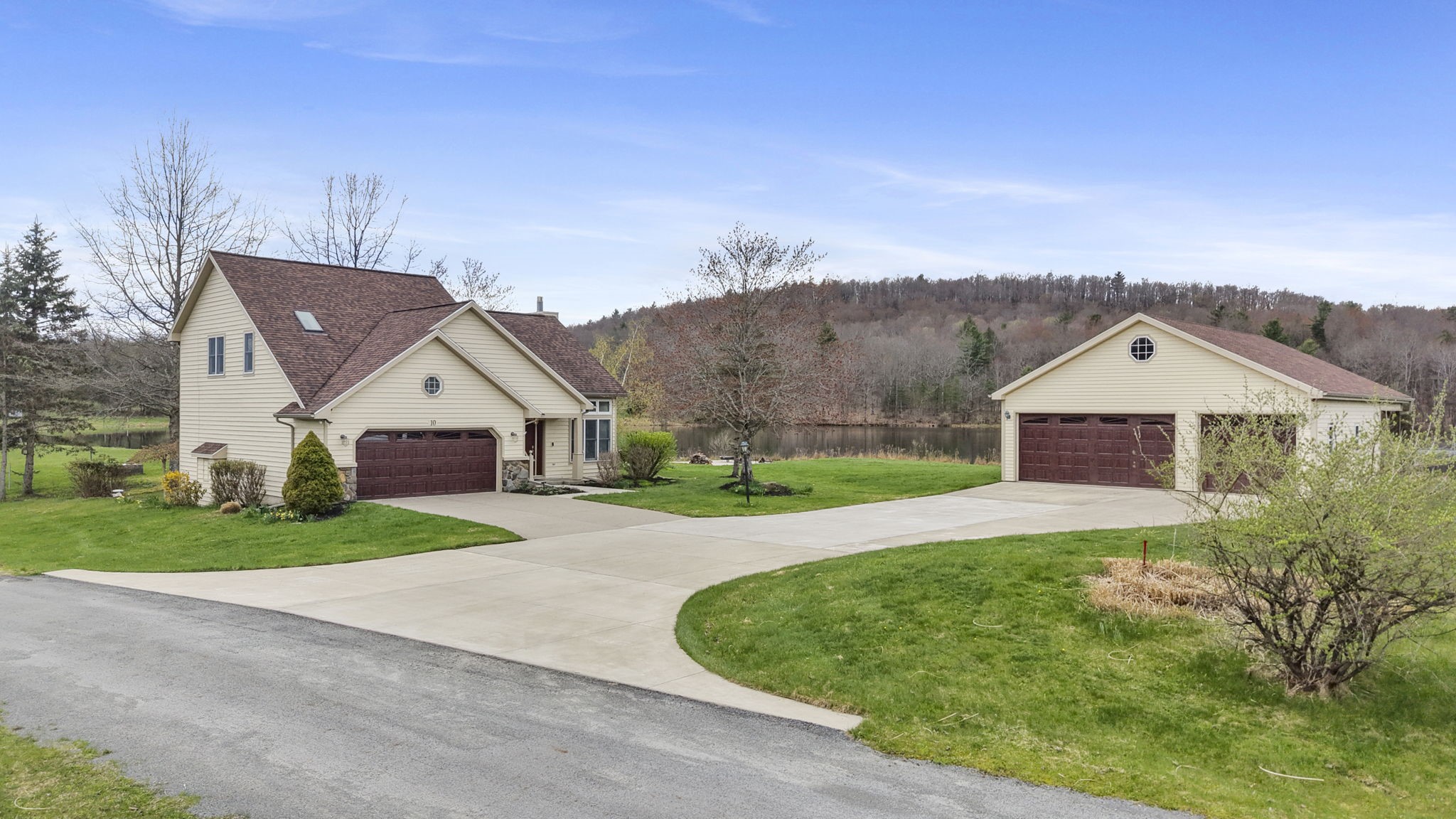 10 Lakeside Place Windsor, NY 13865 - Photo 3 of 50