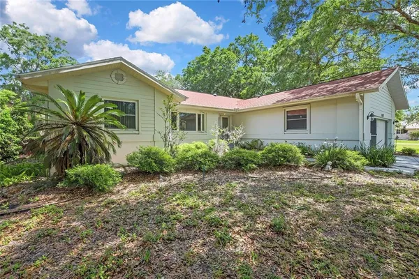 $392,500 | 11587 West Timberlane Drive, Homosassa, FL 34448