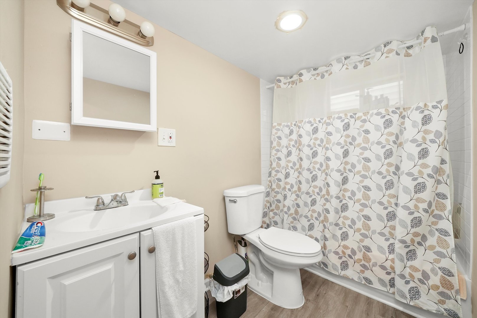 4614 North Springfield Avenue, Unit 1 Chicago, IL 60625 - Photo 9 of 11