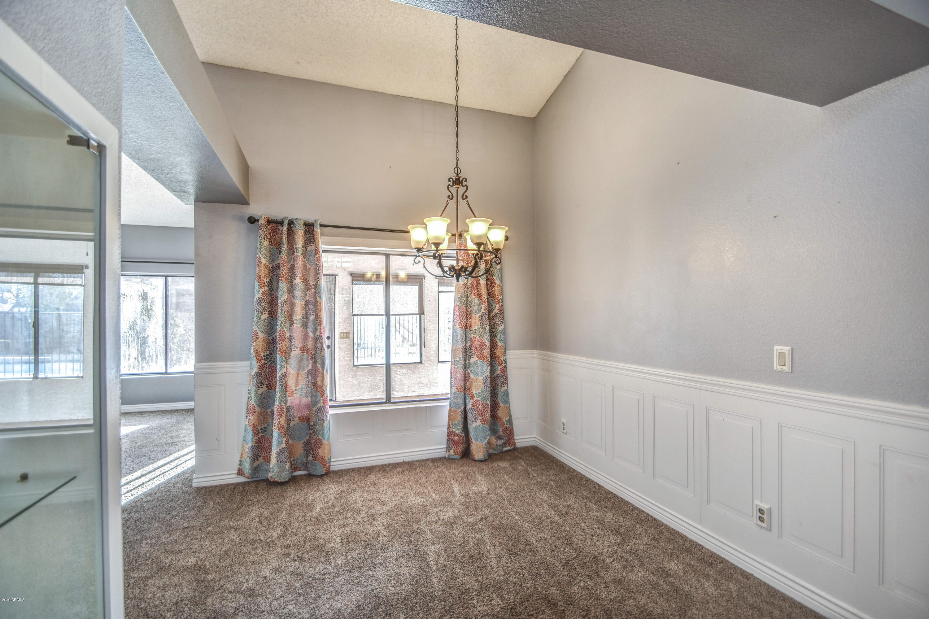 17 South Riata Drive Gilbert, AZ 85296 - Photo 17 of 61 DINING 2