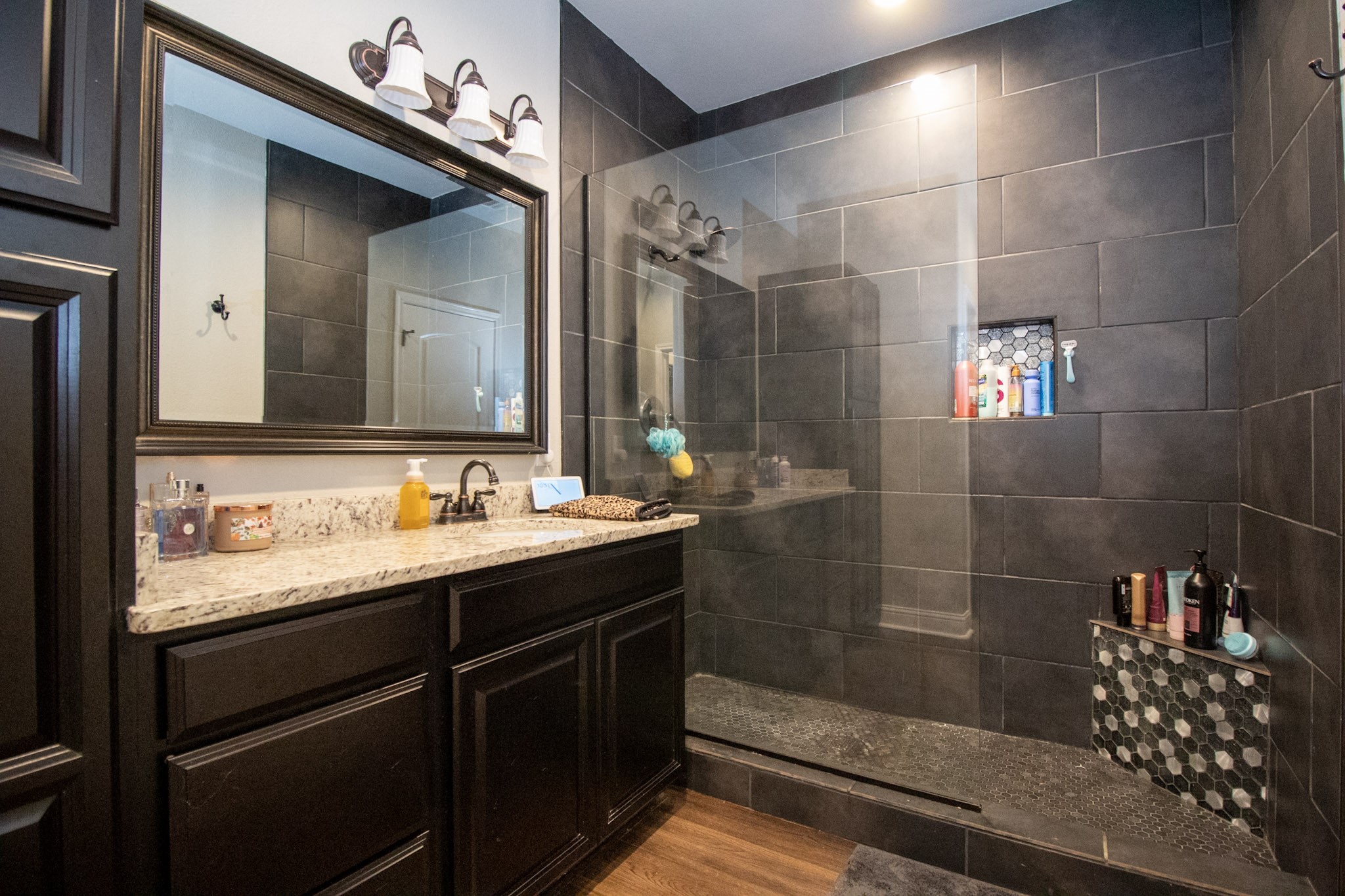 365 Running Deer Road Grapeland, TX 75844 - Photo 15 of 34 Primary Bath