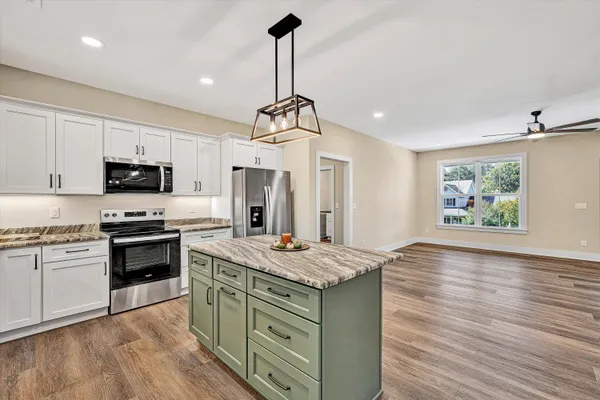 $524,000 | 200 Cambridge Court, Hardy, VA 24101