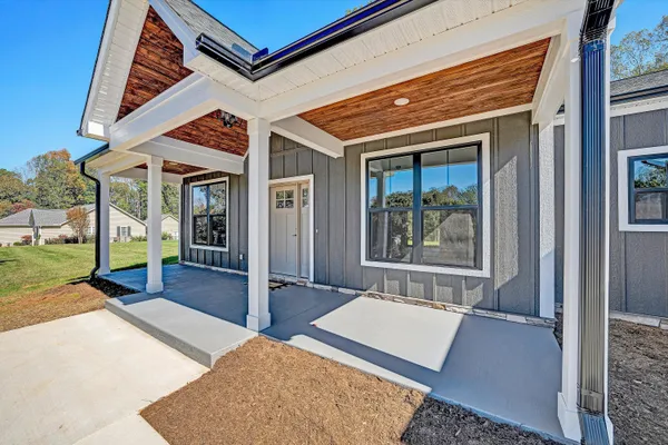 $524,000 | 200 Cambridge Court, Hardy, VA 24101