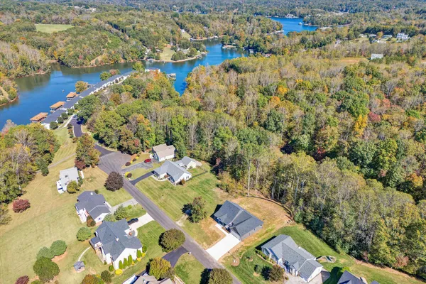 $524,000 | 200 Cambridge Court, Hardy, VA 24101