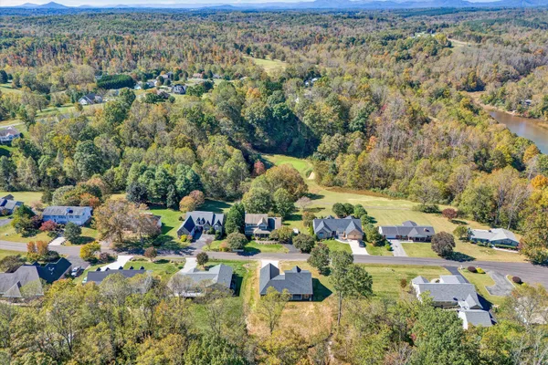 $524,000 | 200 Cambridge Court, Hardy, VA 24101