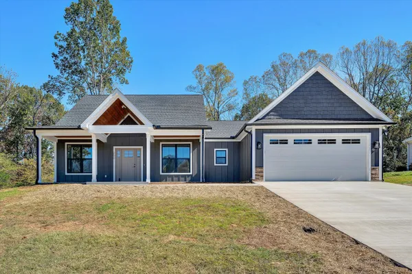 $524,000 | 200 Cambridge Court, Hardy, VA 24101