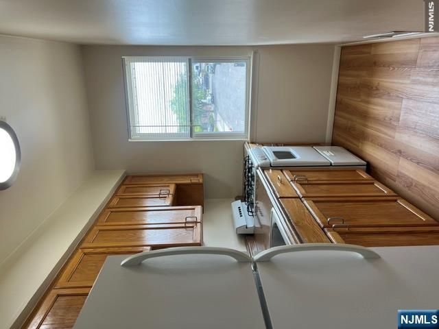 9 A South Maple Avenue Park Ridge, NJ 07656 - Photo 3 of 8