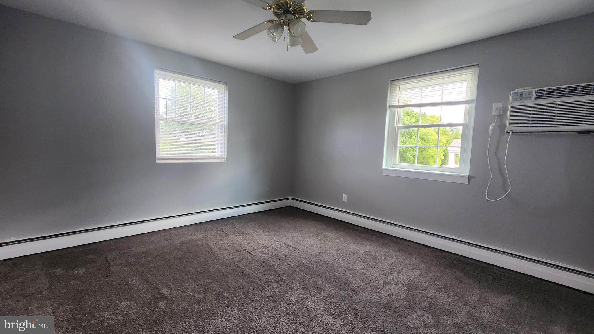 804 Vaughn Road, Unit C12 Pottstown, PA 19465 - Photo 9 of 12 Bedroom 1 - View 2
