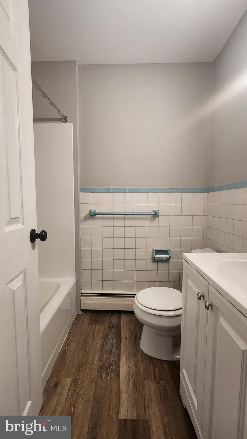 804 Vaughn Road, Unit C12 Pottstown, PA 19465 - Photo 10 of 12 Full Bath