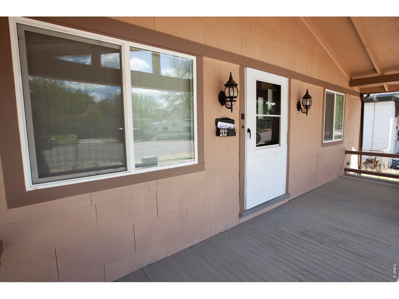 212 Denver Street Sterling, CO 80751 - Photo 3 of 40