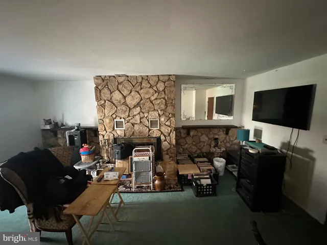 $375,000 | 76 Willow Cedar Way, Blackwood, NJ 08012