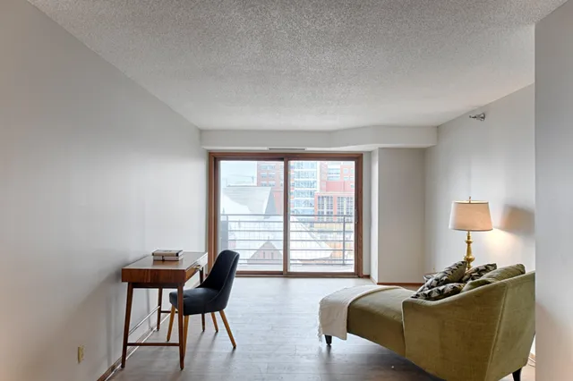 $118,900 | 66 9th Street East, Unit 1210, St. Paul, MN 55101