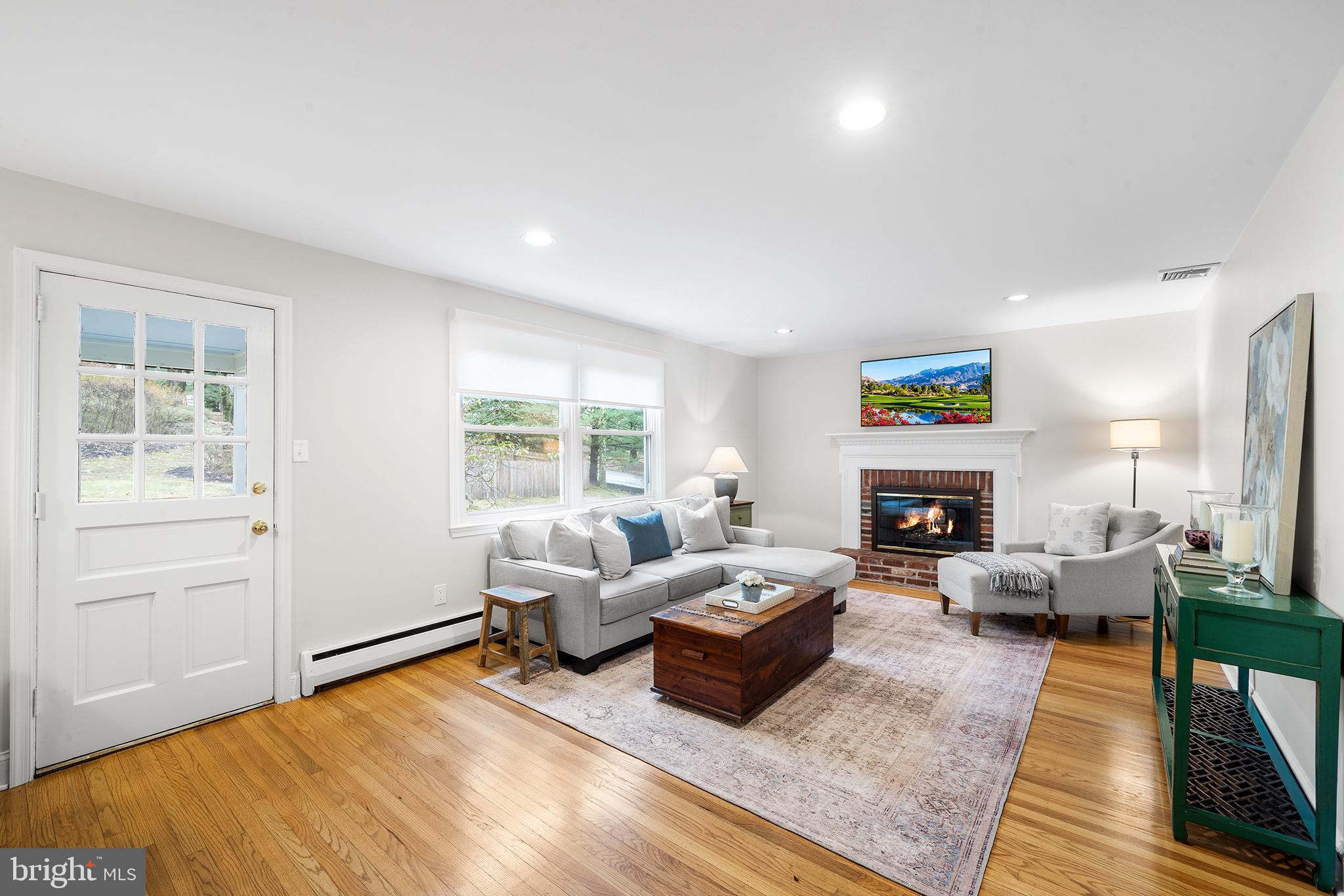 694 Allen Lane Devon, PA 19333 - Photo 14 of 35 Family Room off Kitchen