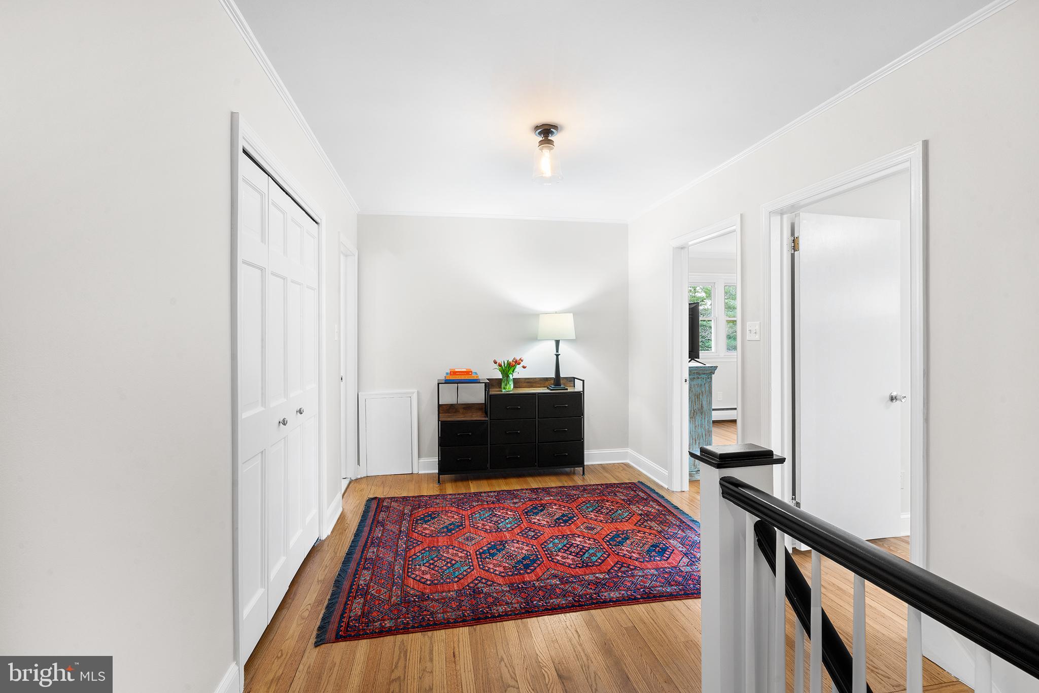 694 Allen Lane Devon, PA 19333 - Photo 20 of 35 Second floor foyer