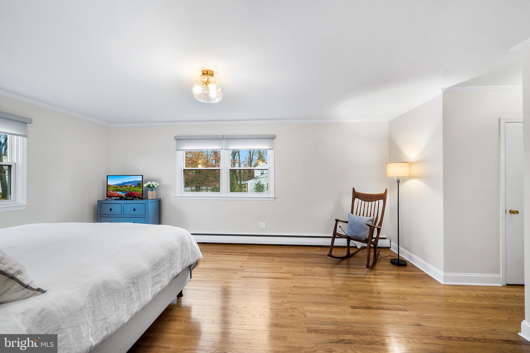 694 Allen Lane Devon, PA 19333 - Photo 23 of 35 Large Primary Bedroom