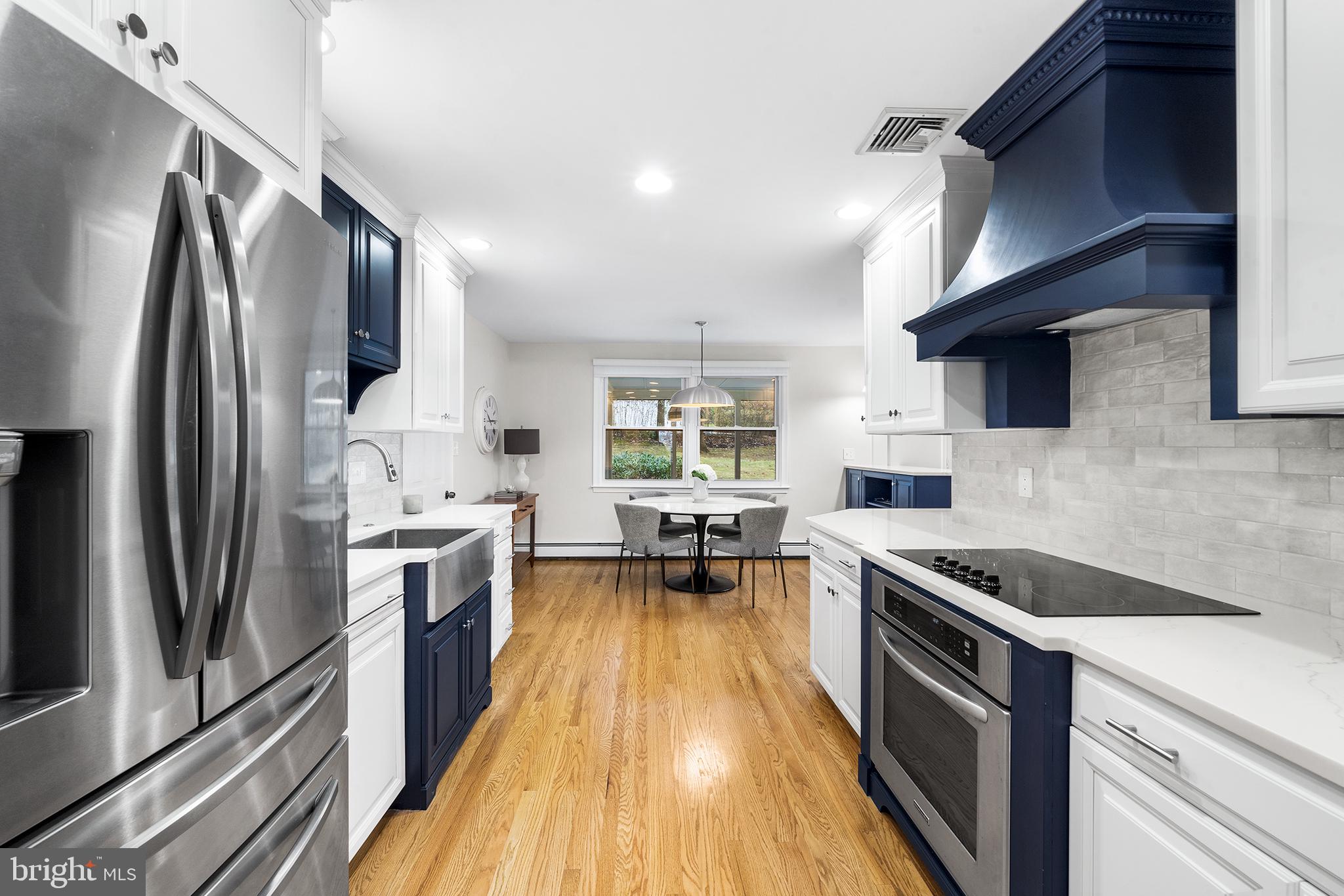 694 Allen Lane Devon, PA 19333 - Photo 9 of 35 Quartz Countertops