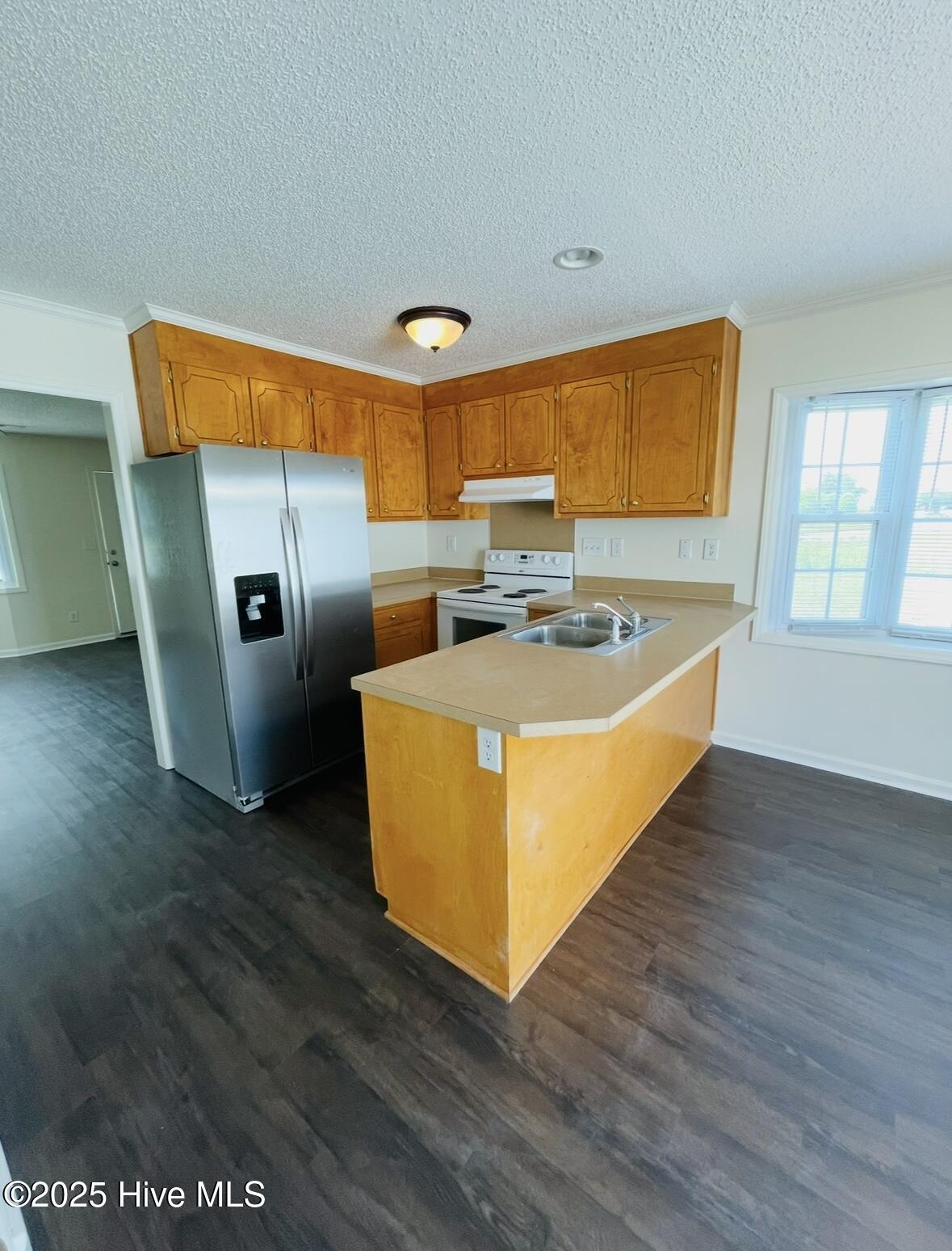 2104 Flagstone Court, Unit A1 Greenville, NC 27834 - Photo 5 of 17 IMG_3459