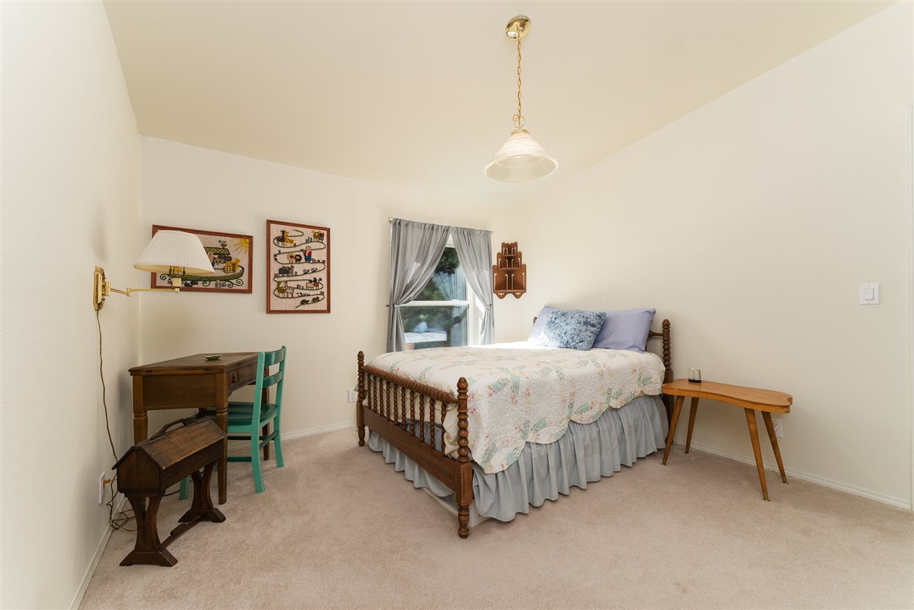 4401 East Farwell Road Mead, WA 99021 - Photo 13 of 20 Gallery Image 13