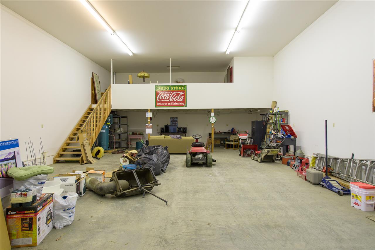 4401 East Farwell Road Mead, WA 99021 - Photo 16 of 20 Gallery Image 16