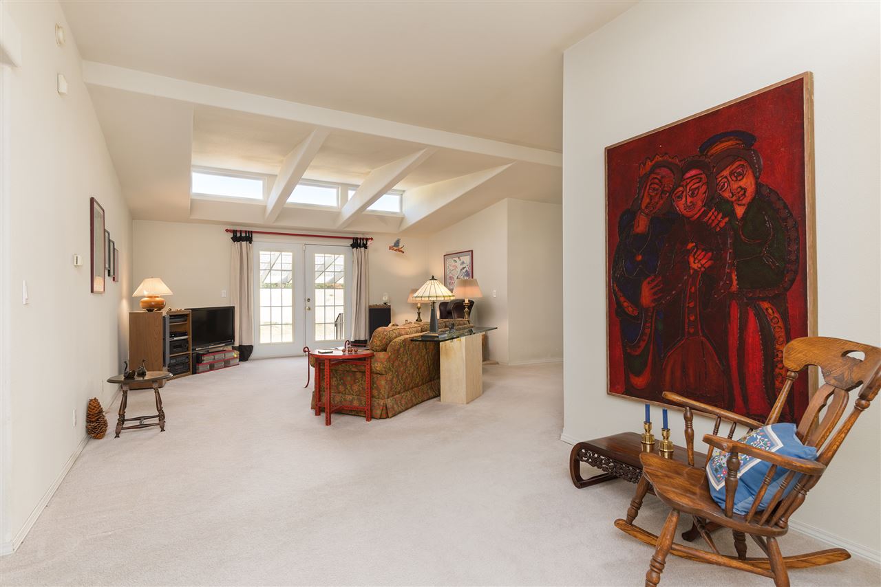 4401 East Farwell Road Mead, WA 99021 - Photo 5 of 20 Gallery Image 5