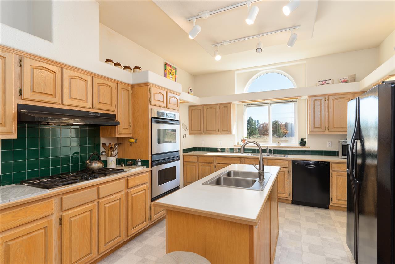 4401 East Farwell Road Mead, WA 99021 - Photo 7 of 20 Gallery Image 7